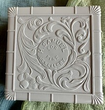 Vintage Art Deco Grey Bakelite