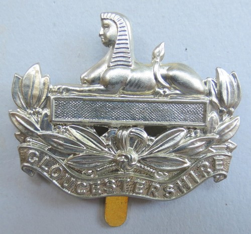 Military cap badge 5th - badge, &