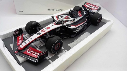 Minichamps scale - 1:18,