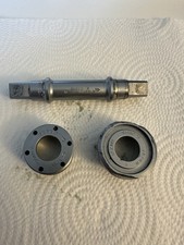 Sugino 75 1.37x24T Bottom Bracket missing bearings and sleeve NJS pista fixie  