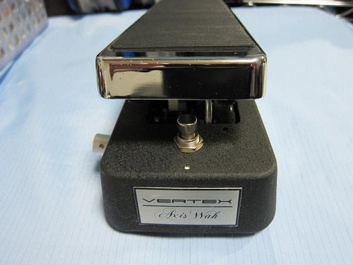 Vertex axis wah - axis, effect