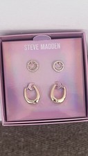 2 Pairs Steve Madden Gold