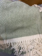 The British Blanket Co.  Pure