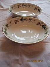 2 x Vegetable Dish (Open) Royal Doulton Larchmont - T.C.1019 Size: 9 3/8"