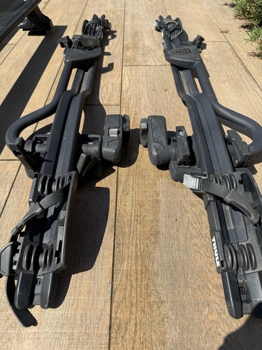 Thule black bike - thule, rack