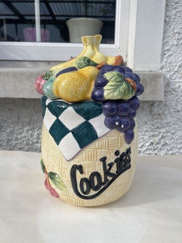 Vintage ceramic rayware cookie - ceramic,