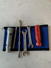 Vespa tool kit - ,