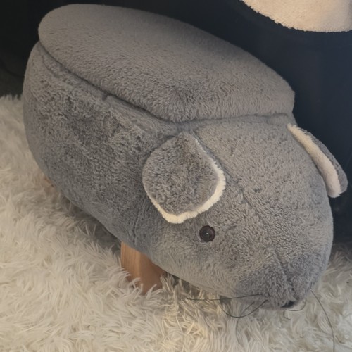 Besp oak mouse foot stool - besp-oak,