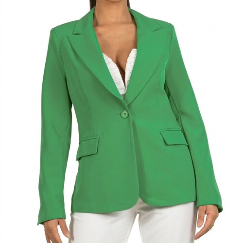 Tailored one button - one, for