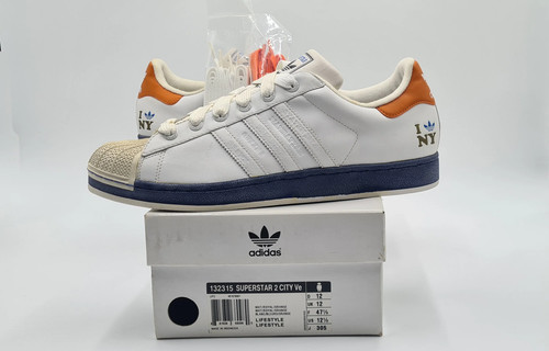 New 2004 adidas superstar - *new*,