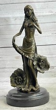 Handmade Bronze Statue: Signed