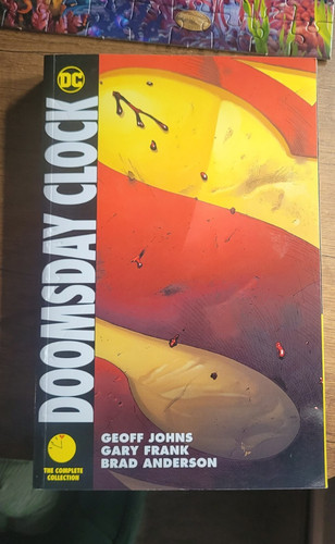 Comics doomsday clock - dc,
