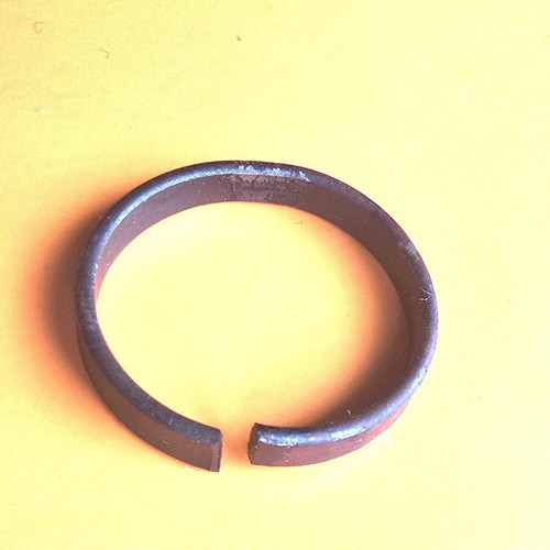 Shani ring black horse shoe - ring,