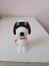 Peanuts Capsule Figure. Snoopy