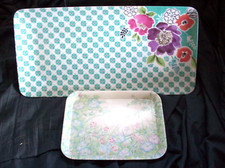 2 -SMALL -HARD -PLASTIC- TYPE-  TRAYS -FLOWERS- USED