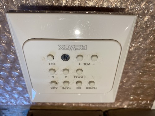 Revox v218 multiroom - revox,