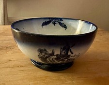 Antique Royal Bonn Delft Bowl by Franz Anton Mehlem - 18 cm Diameter