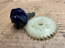 Derby gpr 125 water pump impeller shaft from a 2005 model