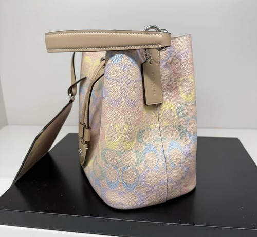 New coach rowan bucket - new,