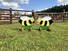 Horse pony bumblebee - &,
