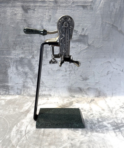 Vtg roger estate table - roger,
