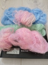 40g of mohair yarn oddments