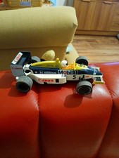2 SCALEXTRIC C426 WILLIAMS