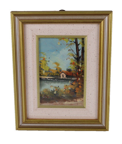 Vintage lakeside cottage - lakeside,