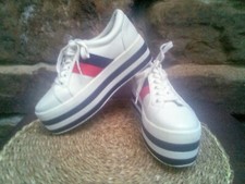 Y2K Style Platform Trainers