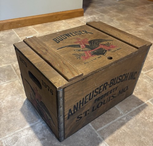 Vintage 1976 budweiser - vintage,