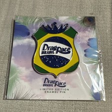 Official World of Wonder Drag