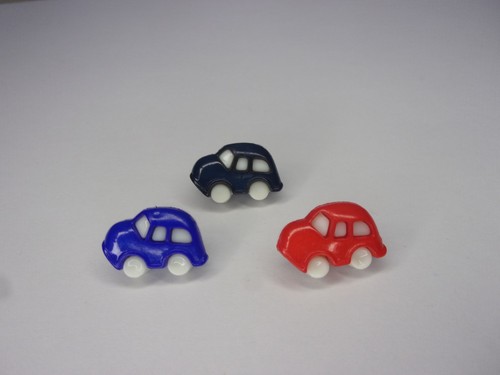 Car shaped novelty buttons - shaped,