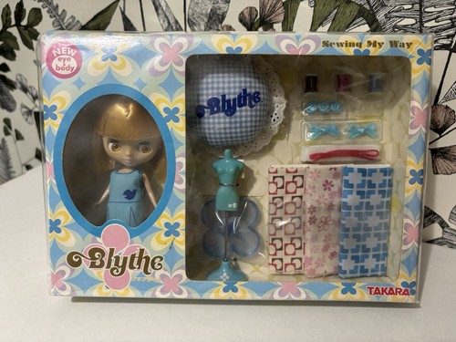 Takara petite blythe sewing - blythe, my