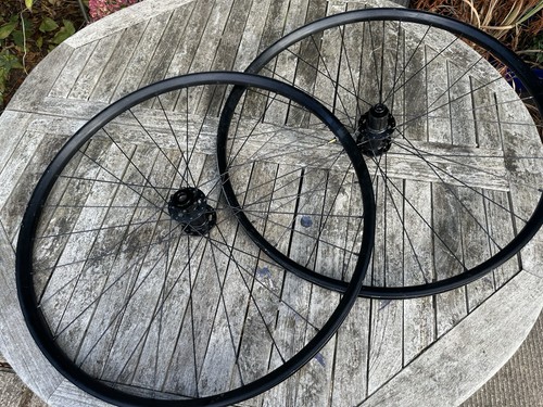 Specialized 29er boost bolt - 6,