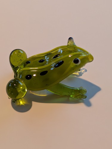 Hand blown glass frog figurine - blown,