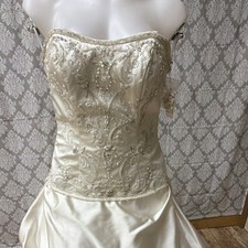 Private Collection Ivory