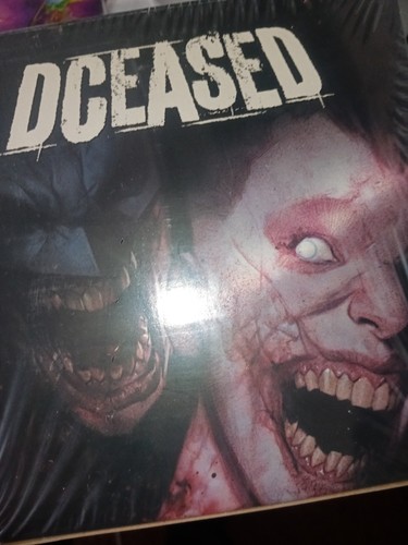 Dceased exclusive collectors - dceased,
