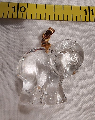 Small vintage elephant charm - vintage,
