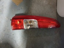 Volvo V70/XC70 N/S/R Upper Tail Light