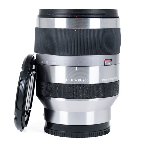 Sony 200mm 5 6 3 - e, 18-200mm