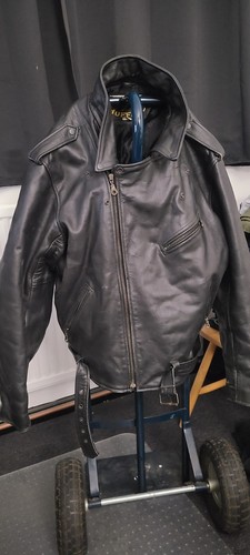 Heavy black leather - black,