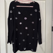 Black TU Women’s V Neck Jumper Silver Lips Design Oversized 14 Excellent Cond.