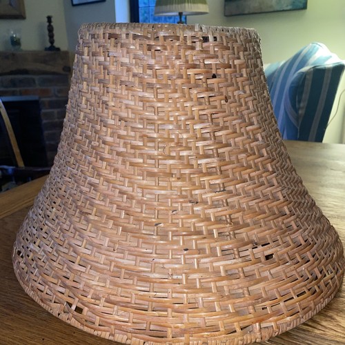 Large vintage rattan - large,