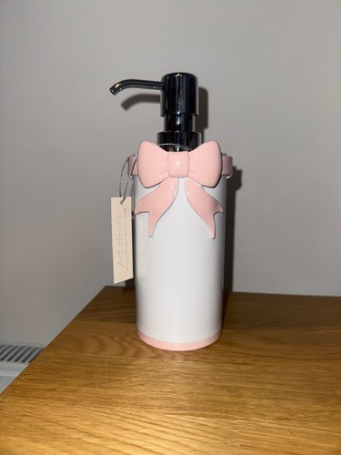 Maxx bow soap - bow,