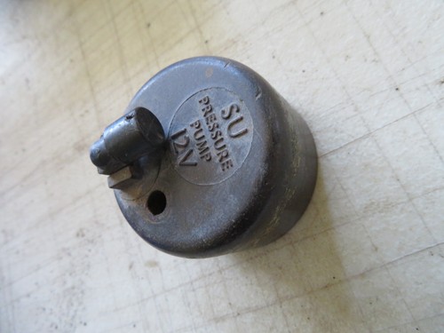 Electric petrol pump - top, 12