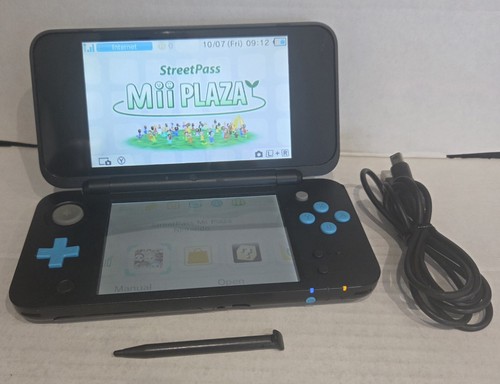 New nintendo 2ds - new,