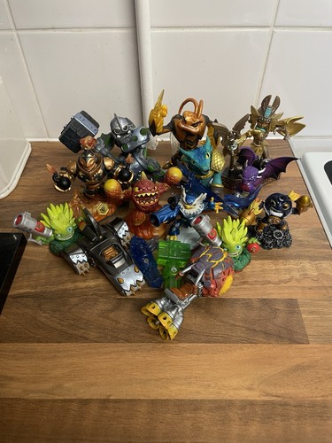 Skylanders figures bundle - skylanders, job