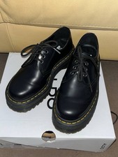 Dr. Martens Low