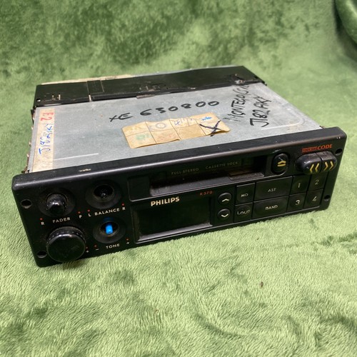 Philips r570 car radio - philips,