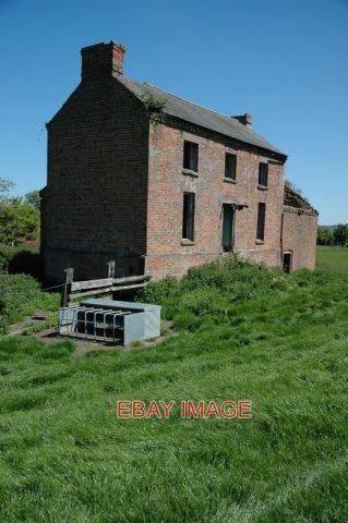 Photo abandoned house - photo,